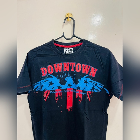 Black sports printed tee - Picture 2 of 4